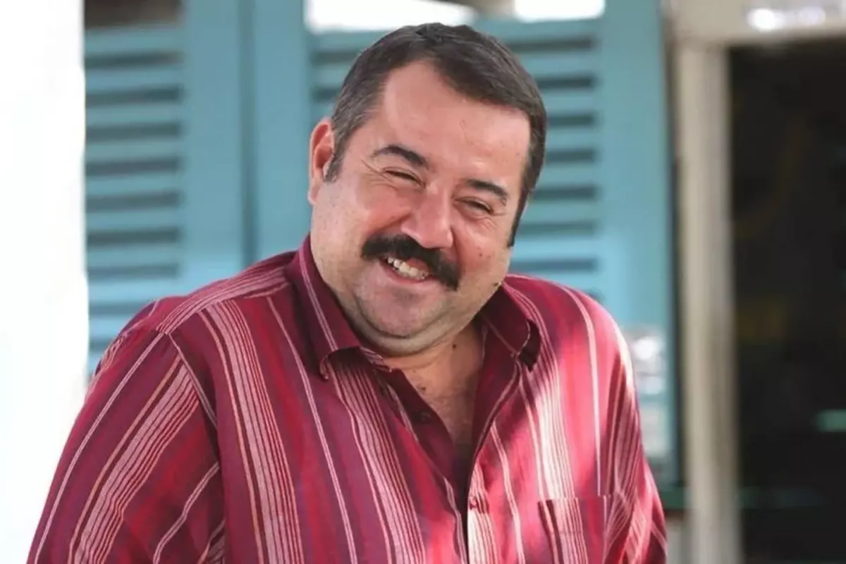 Məşhur aktyor TANINMAZ HALDA –