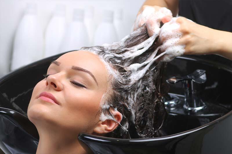 Şampununuza bunları əlavə edin – Saçınız 7 gün