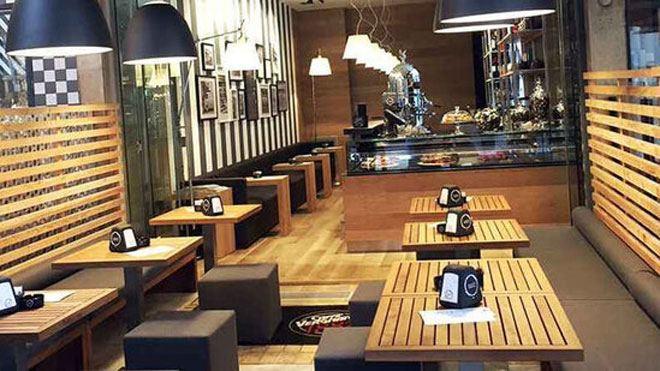 Bayram g&uuml;n&uuml; kafedə &ouml;ld&uuml;