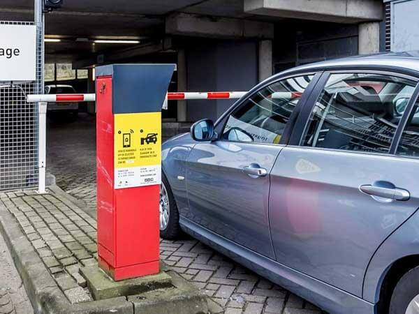 Özəl parkinq qiymətləri artır