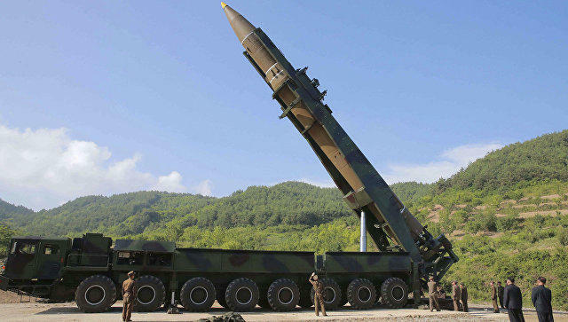 Şimali Koreya “Hvason15” qitələrarası ballistik raketi buraxıb
