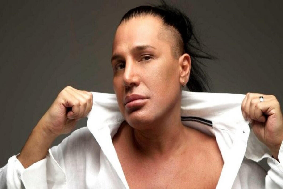 "Xalq artisti olmağa layiqəm"