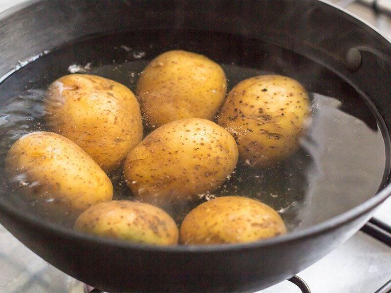Kartofu niyə duzlu suda saxlamalıyıq? Aşpazların gizli saxladığı o səbəb