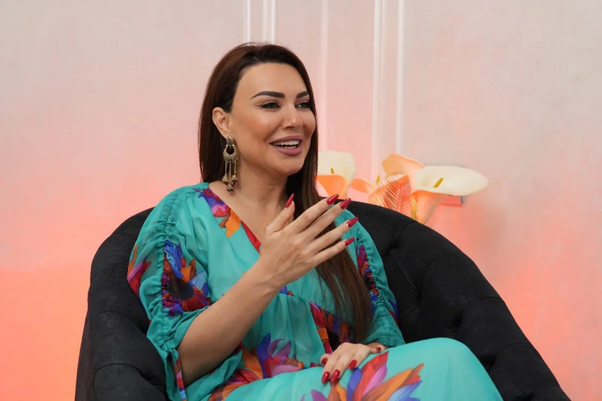 M&uuml;ğənni ilə psixoloq arasında GƏRGİNLİK: MTVyə bu kadrlara g&ouml;rə