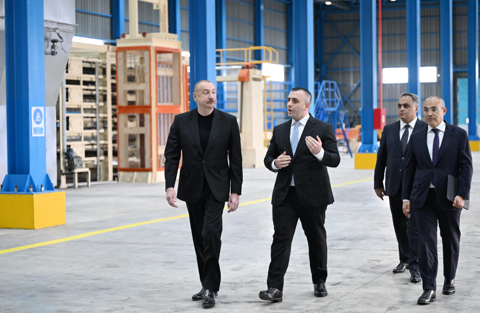 Prezident Goranboyda tikinti materialları istehsalı müəssisəsinin açılışında iştirak edib  FOTO