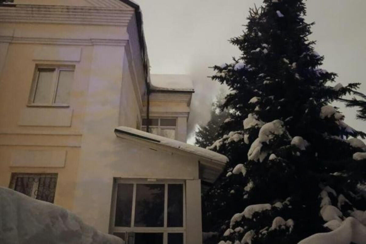 Rusiyada hosteldə yanğın oldu  &Ouml;lənlər və yaralananlar var