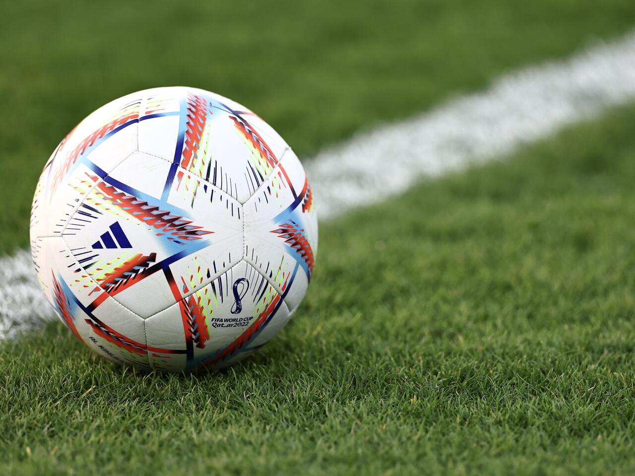 FIFA DÇ2026nın rəsmi topunu təqdim etdi 