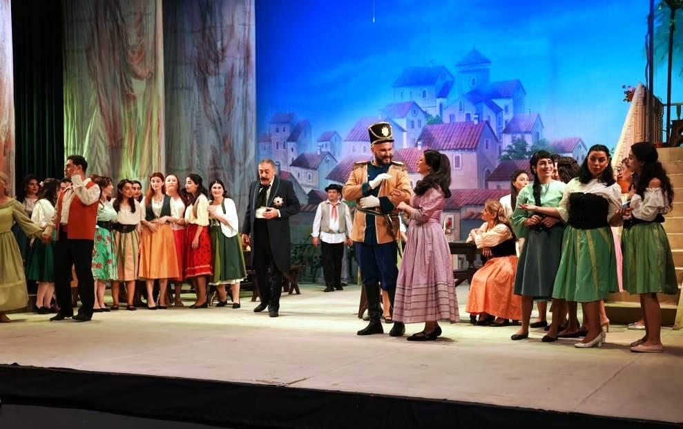 Qaetano Donisettinin "Sevgi şərbəti" operasının tamaşası nümayiş olundu  FOTO
