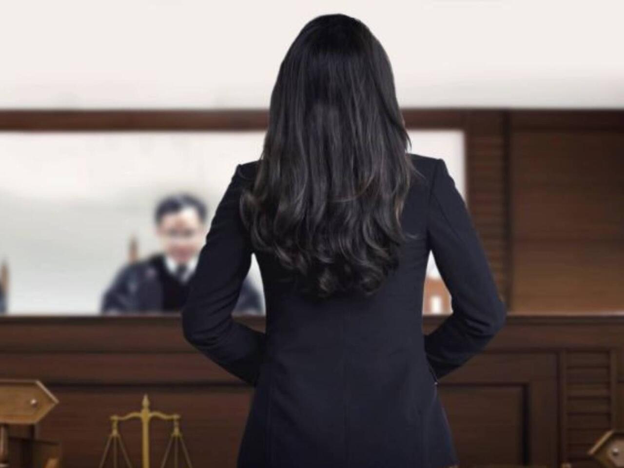 Azərbaycanda qadın ərinin sinif yoldaşına zəng etdiyinə görə döyüldü