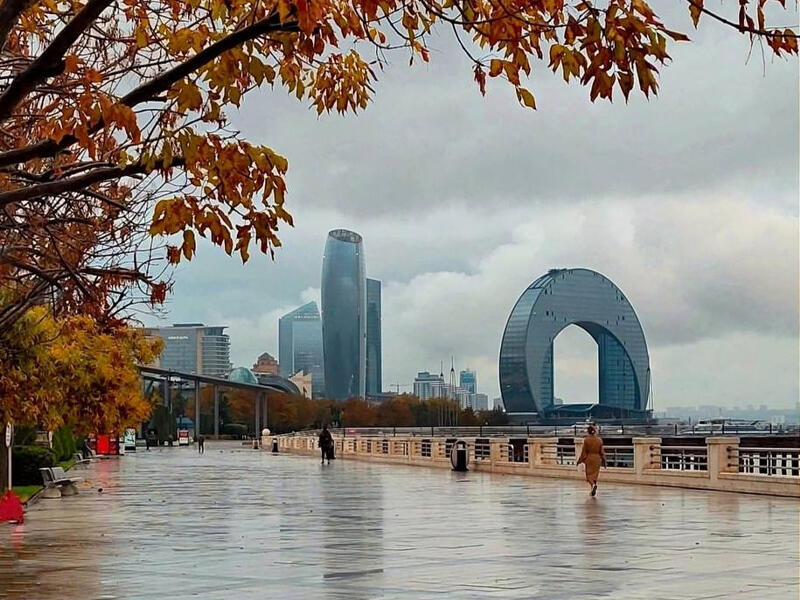 Sabahın havası dumanlı olacaq