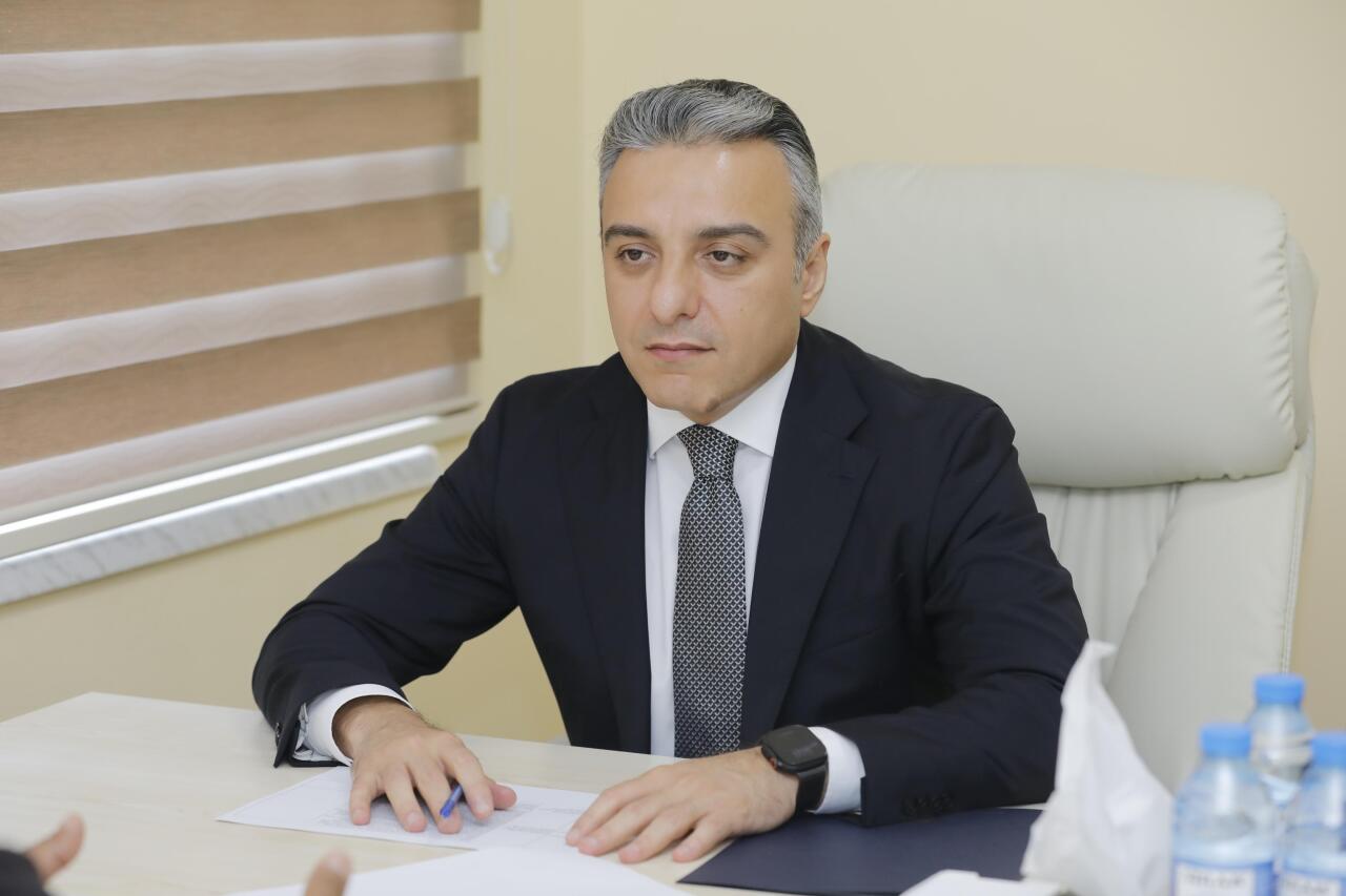 Yeni sədr V&uuml;sal Nəsirli kimdir? 