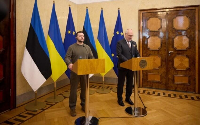 Zelenski: "Müharibə göstərdi ki, Ukrayna NATOya üzvlüyə tam hazırdır"