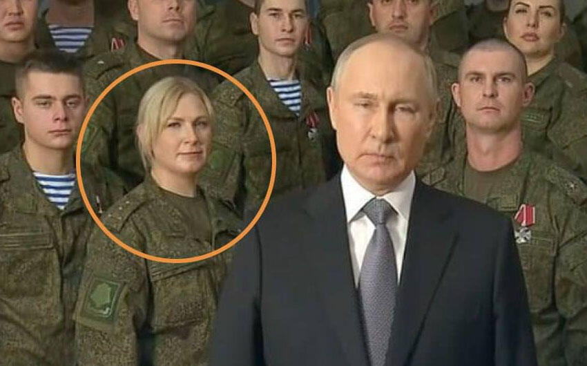 Putinin arxasında dayanmış bu qadın kimdir?  VİDEO  FOTO