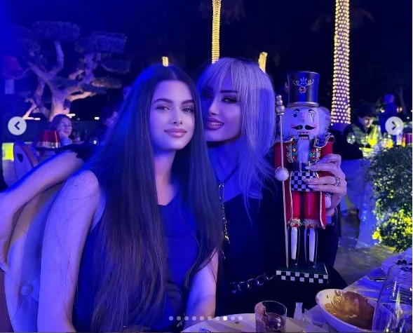 Məleykə Əsədovanın qızı xəstəxanaya yerləşdirildi 