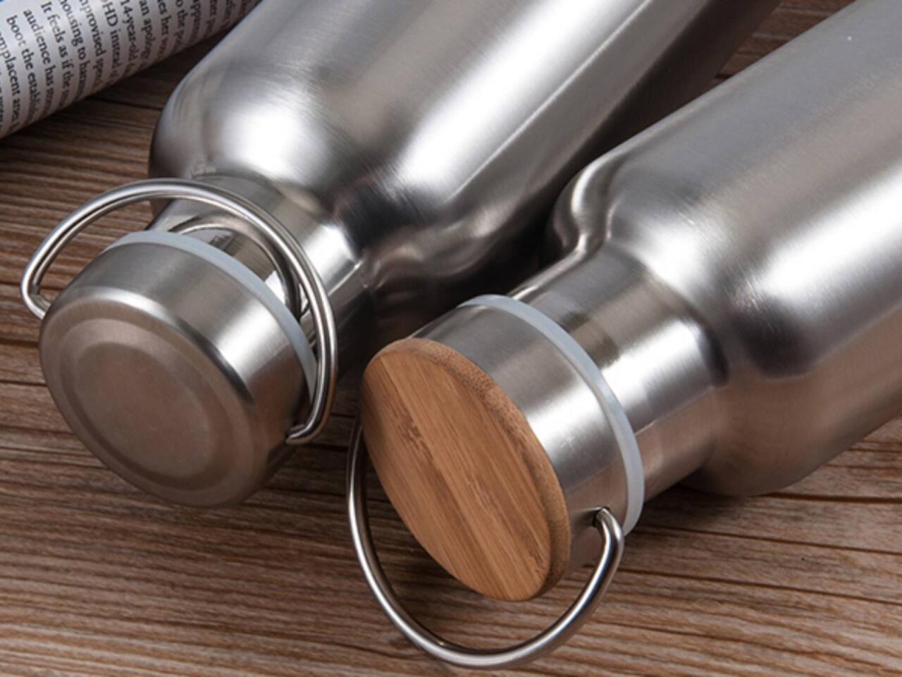 Su qabı alanda altına baxın  304 və ya 316 rəqəmi yoxdursa...