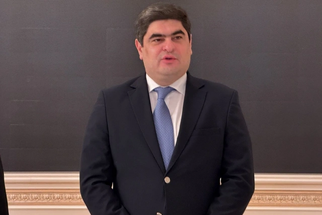 Həbib Əzizov işdən &ccedil;ıxarıldı