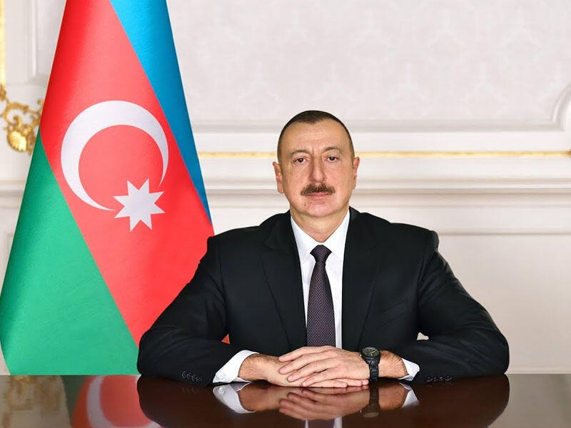 Prezident MəhkəməHüquq Şurasının 20 illiyinə həsr olunmuş konfransın iştirakçılarına müraciət ünvanlayıb