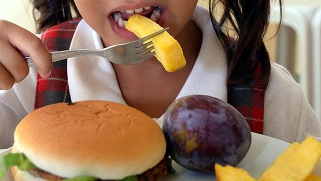 Hər 10 məktəblidən 1i obezdir