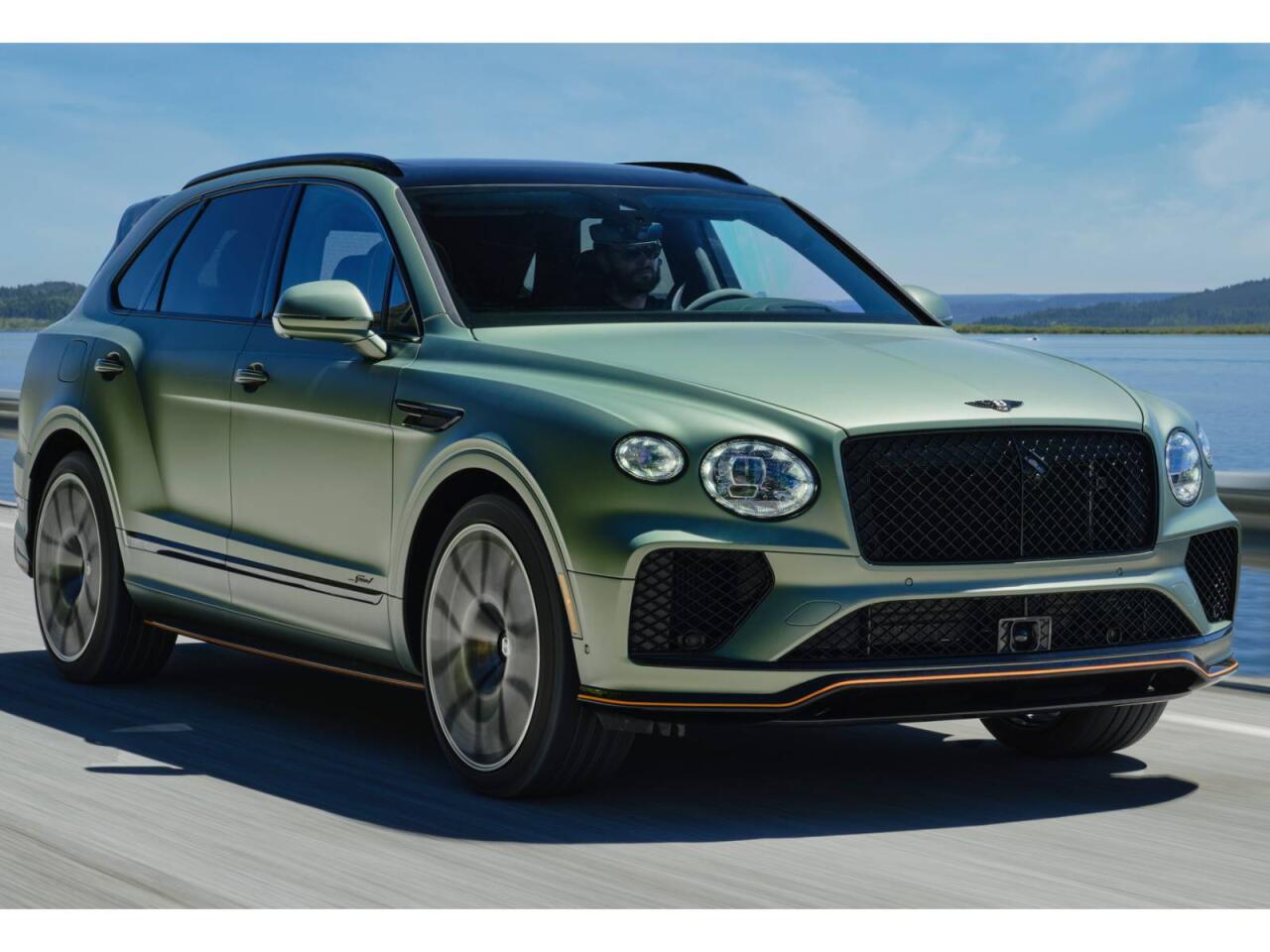 "Bentley"lər geri çağırılır  Yolda alışa bilər