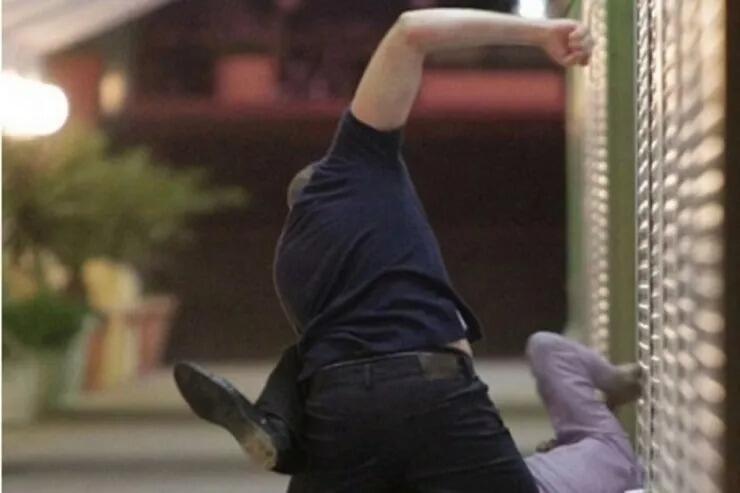 Xankəndidə satıcı m&uuml;diri d&ouml;yd&uuml;