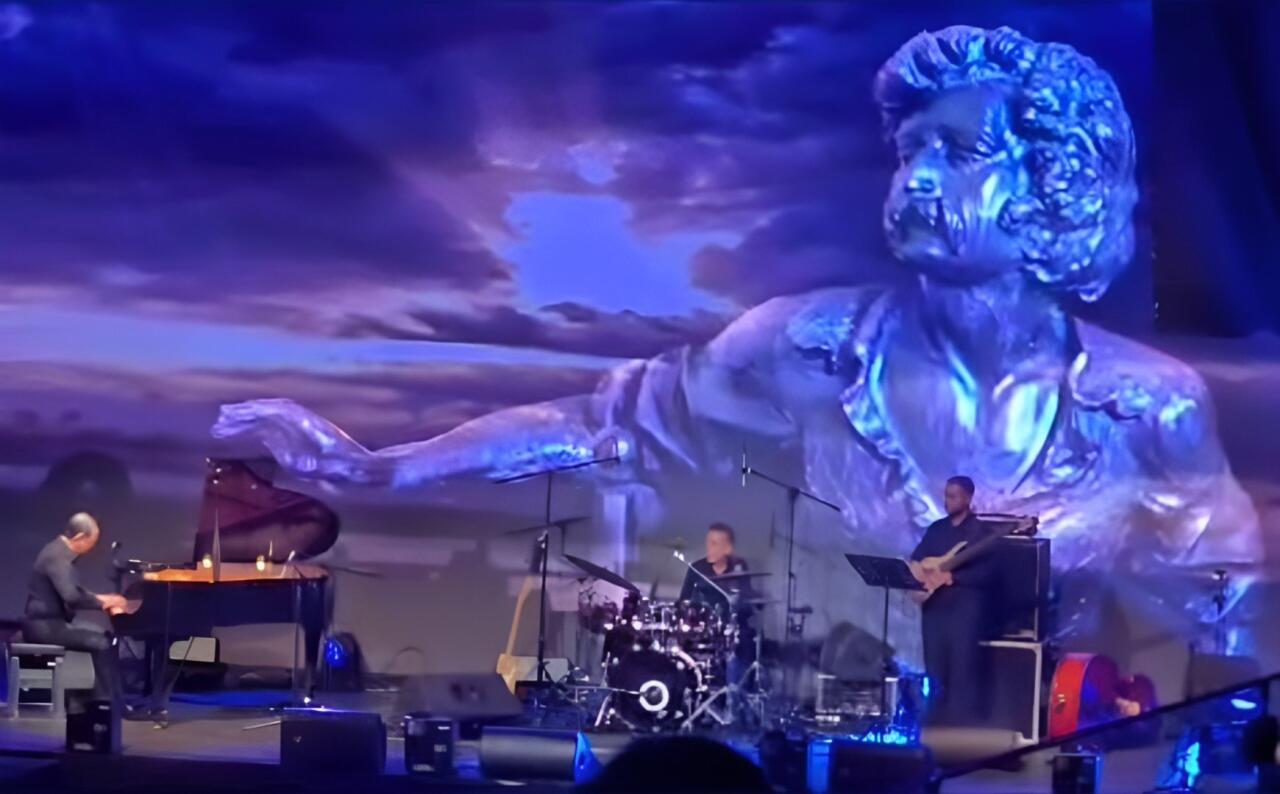 Unudulmaz Maestro Vaqif Mustafazadə – caz ulduzlarının iştirakı ilə möhtəşəm konsert Bakıda  VİDEO  FOTO