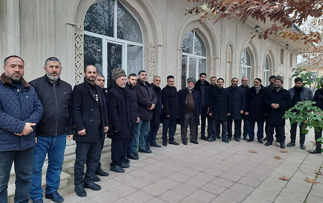 Azərbaycanda din xadimləri İrana qarşı