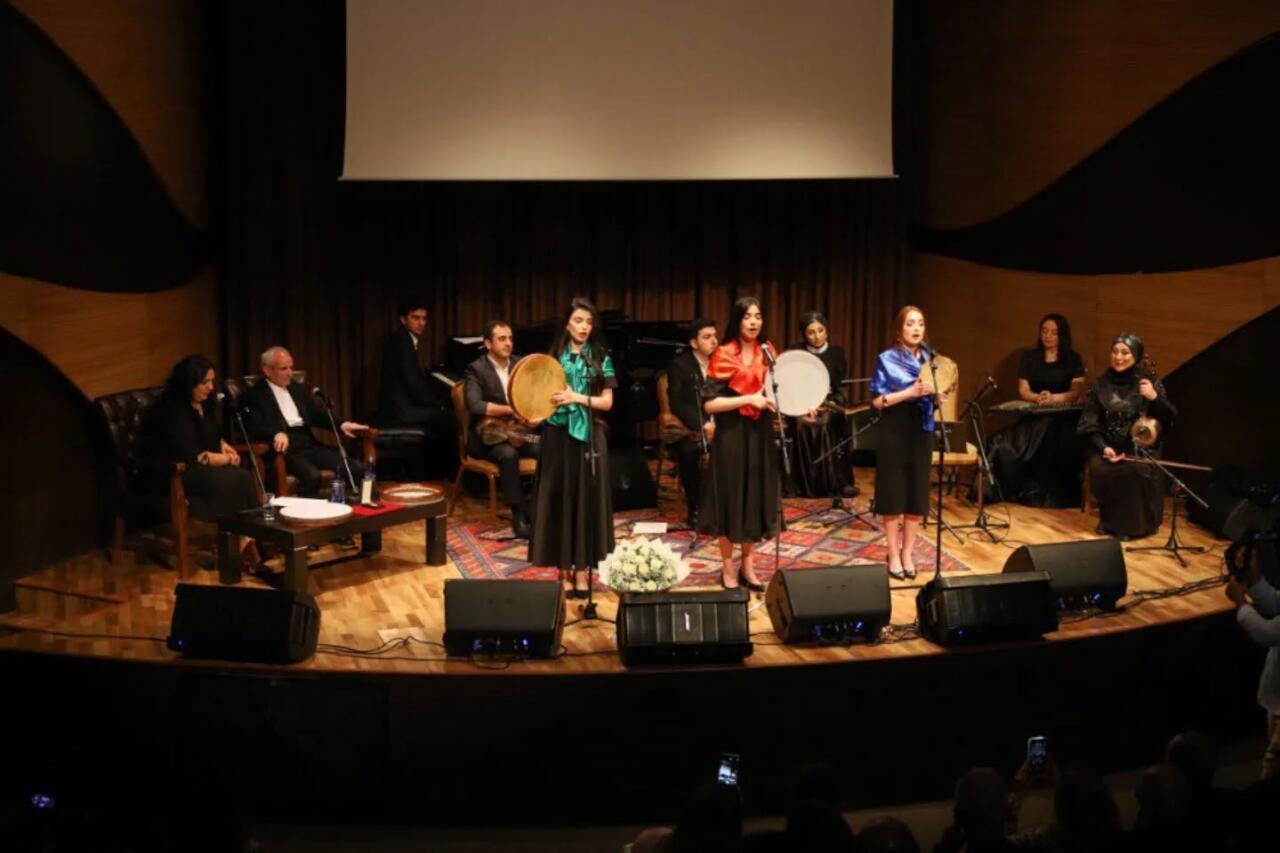 Mahmud Salahın 65 illiyinə həsr olunmuş bədii musiqili gecə keçirilib  FOTO
