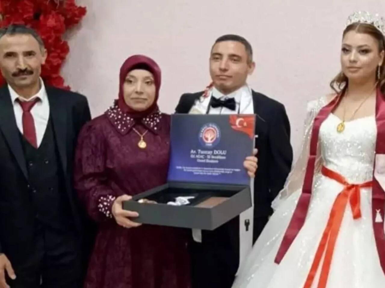 20 min verib gətirdiyi gəlin qızılları da götürüb qaçdı  FOTO