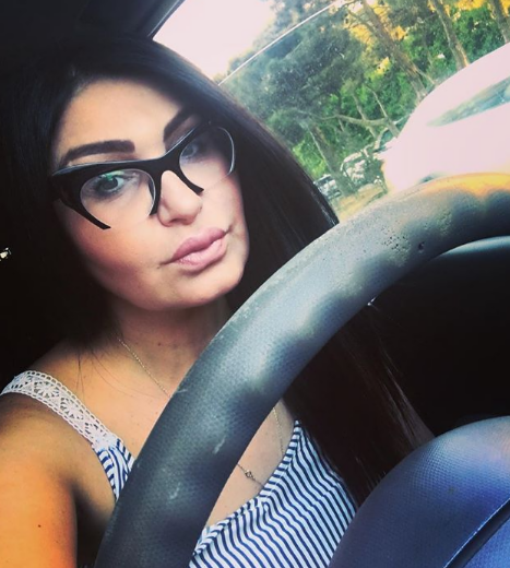 Meyxanaçı sevgilisinin müdafiəsinə qalxdı: "Qüruru ilə oynamayın, o, KİŞİDİR" 