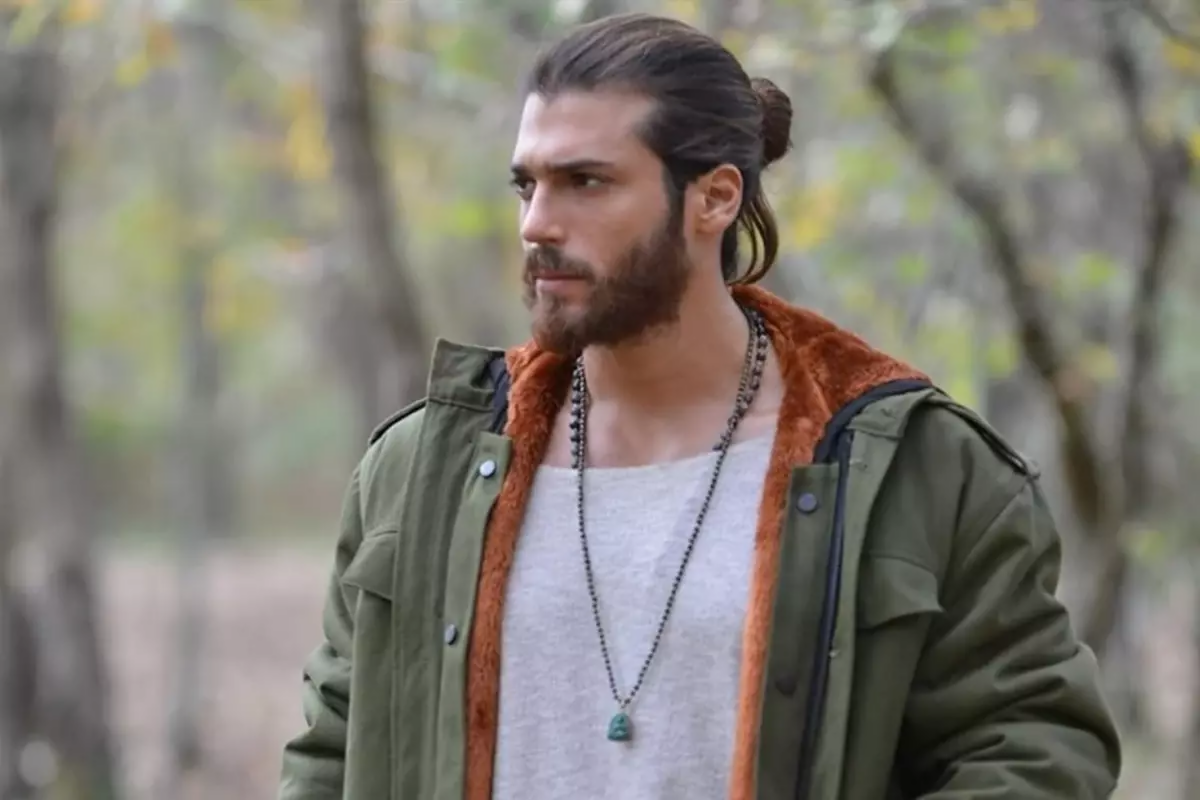 Can Yaman saxlanıldı 