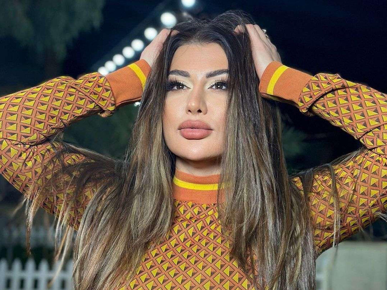 "Açıqsaçıq geyimdə oynadığım VİDEOnu "TikTok"da yaydılar"