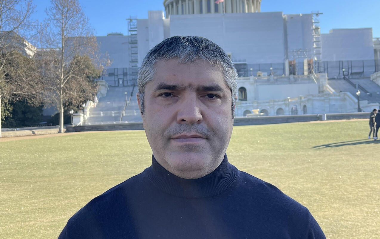 Ş&ouml;vqi H&uuml;seynov ABŞdə SAXLANILDI