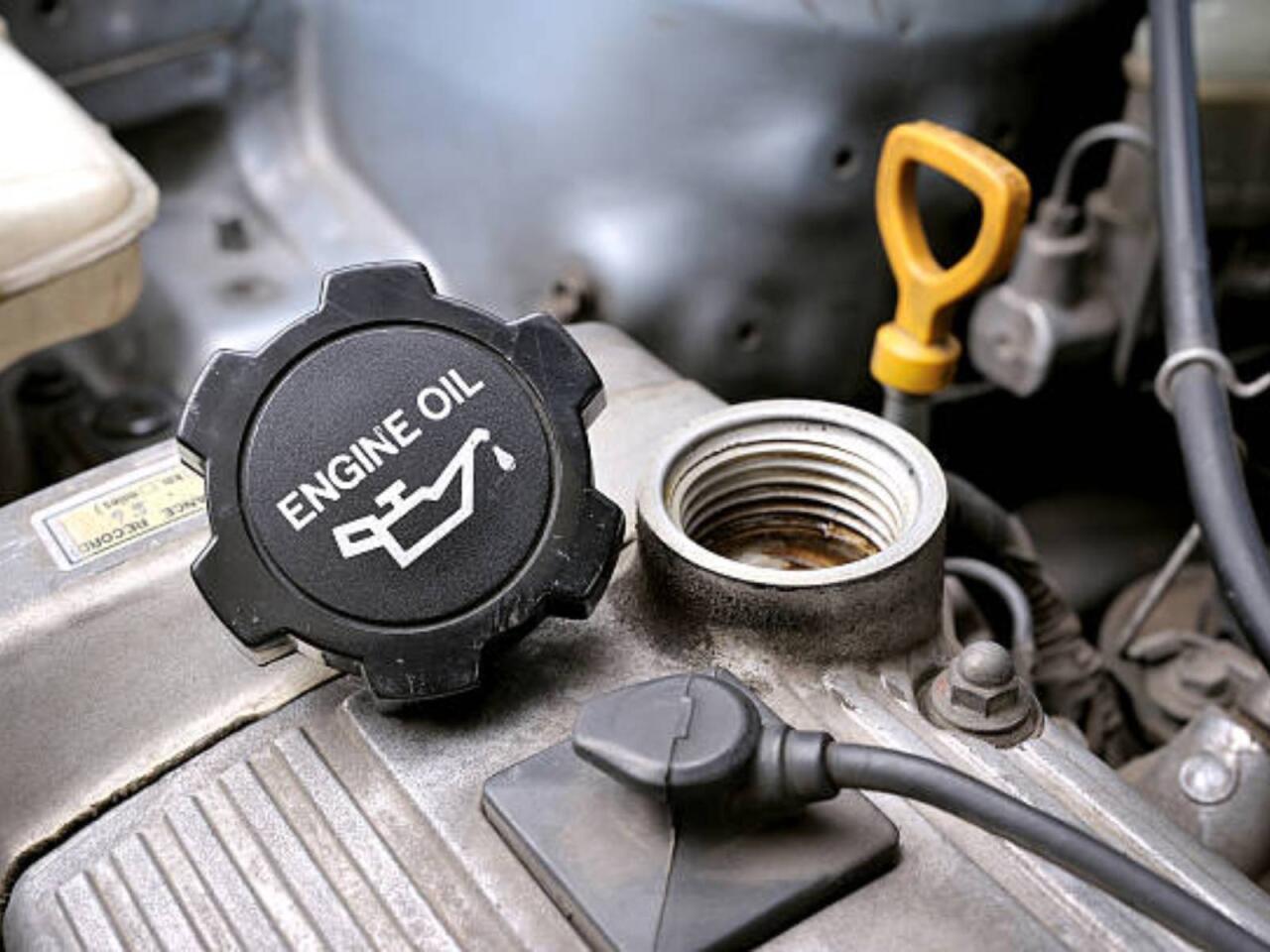 Ustaya getməyə ehtiyac yoxdur, 2 dəqiqəyə maşınınızın dərdini tapın  VİDEO