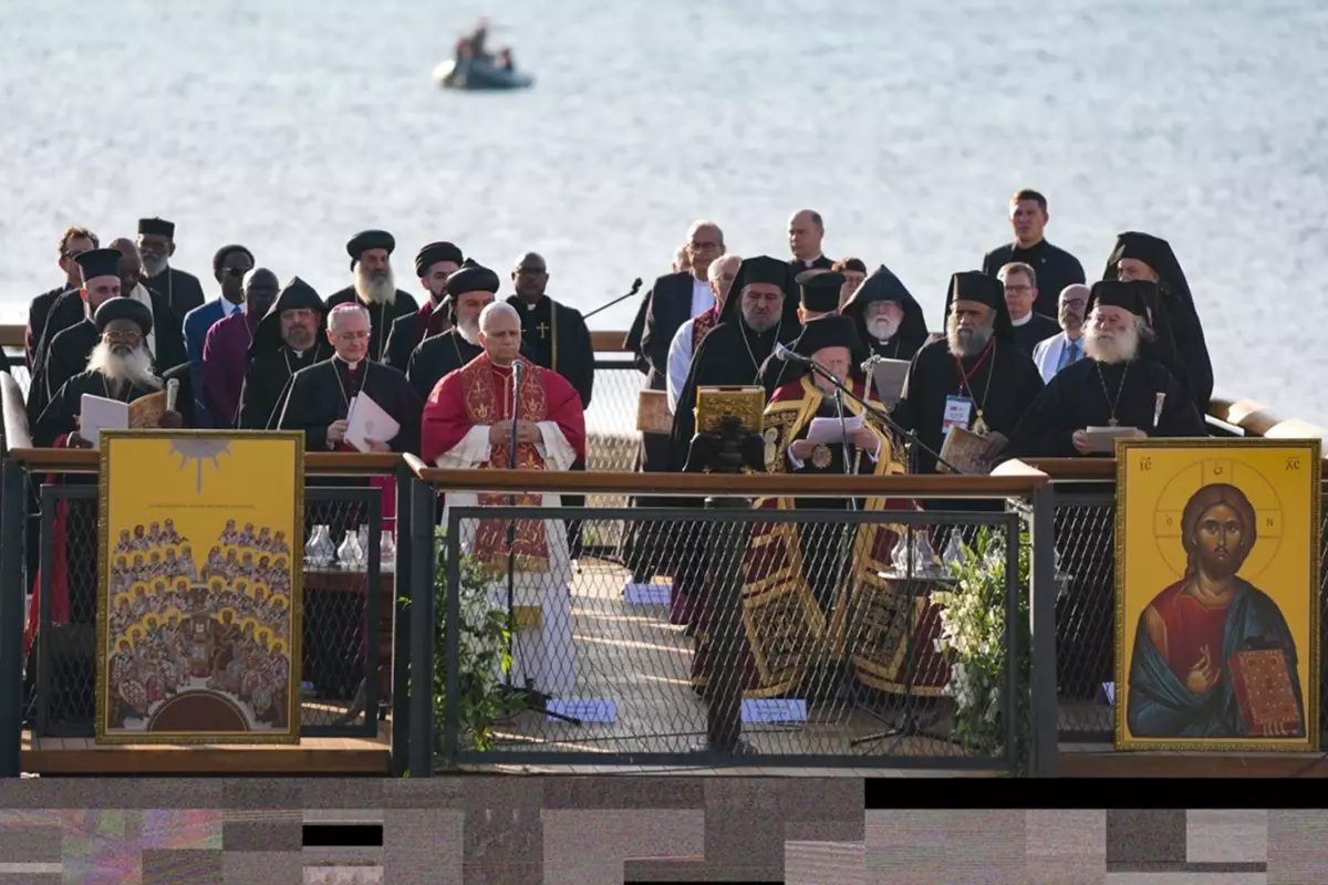 Papa Türkiyədə "Allahu Əkbər"lə qarşılandı 