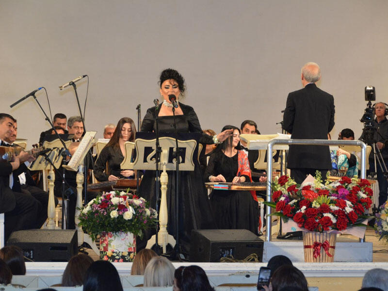 Könül Məmmədlinin “Sən elə bir zirvəsən” adlı konserti təşkil olundu  FOTO