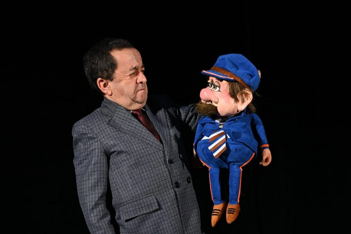 "Məni filmlərə dəvət etməsinlər deyə &ouml;z&uuml;mə qızıl diş saldırdım"