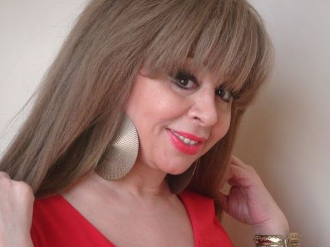 “"Narkozsuz" üz gərmə əməliyyatı etdirdim, gözüm açıq idi”