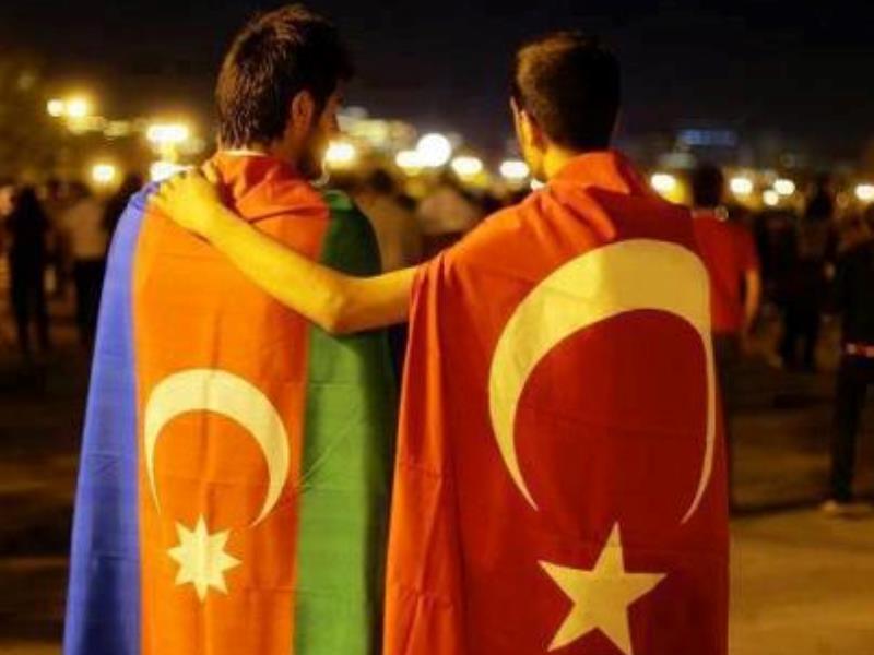 Qardaşlıq hədəfə alınıb: Türkiyədə bizə qarşı çirkin kampaniyanı