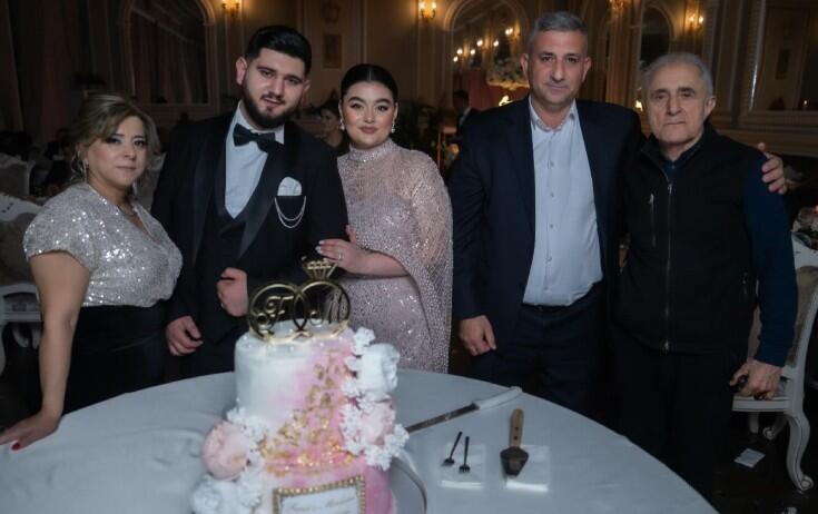 Xalq artistinin ailəsində