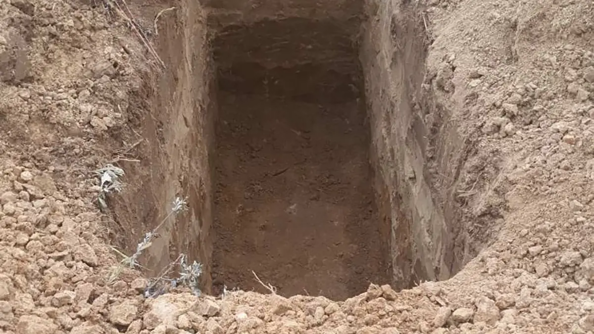 Diridiri məzara basdırılan insanlar xilas edildilər 