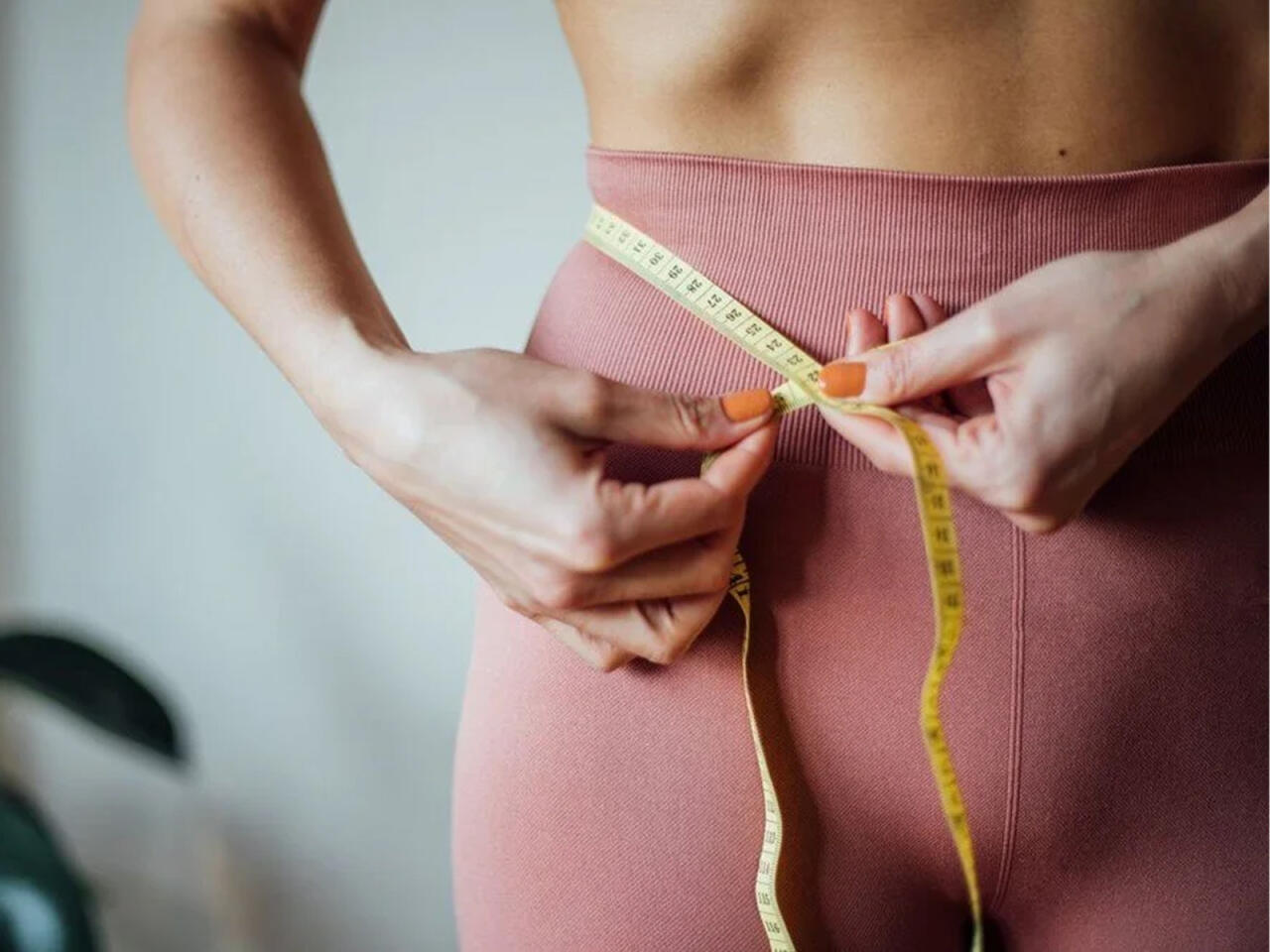 Həkim 33 üsulu ilə 1 həftəyə arıqlamağın sirrini açdı