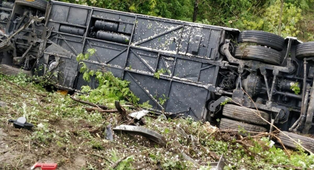 Ermənistanda avtobusu qəzası  18 nəfər xəsarət alıb