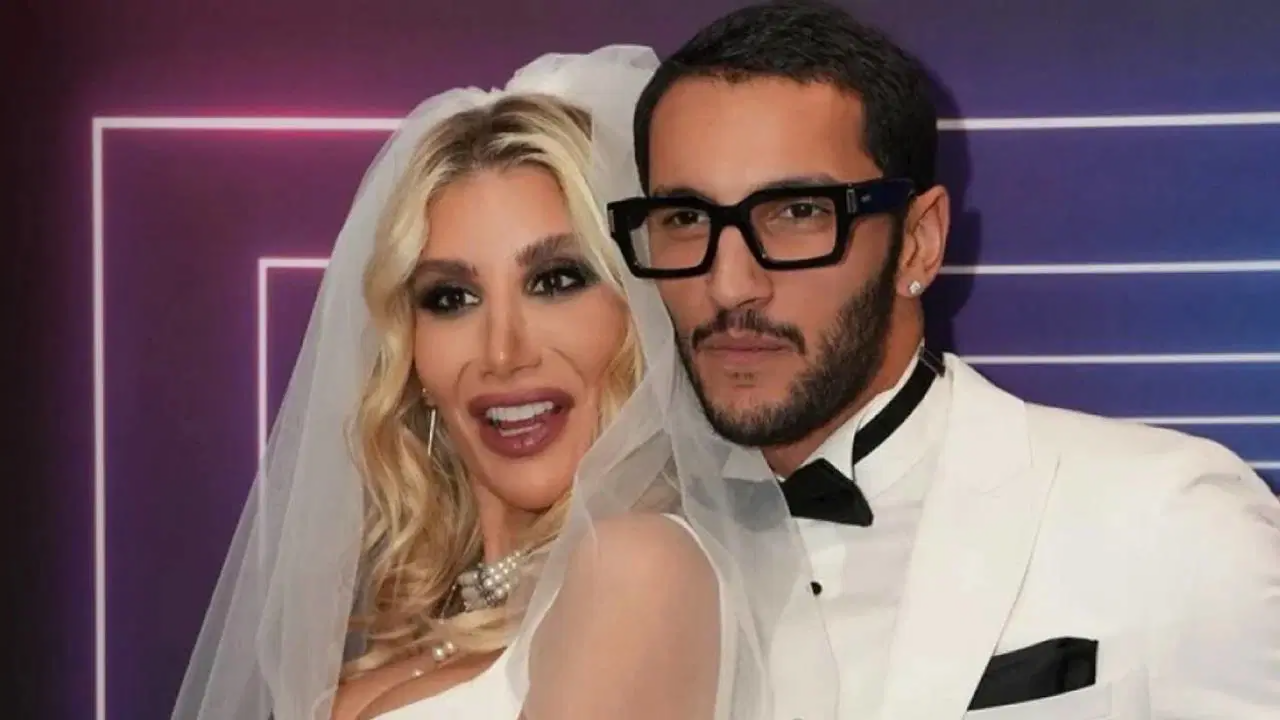 İrem nişanlısından