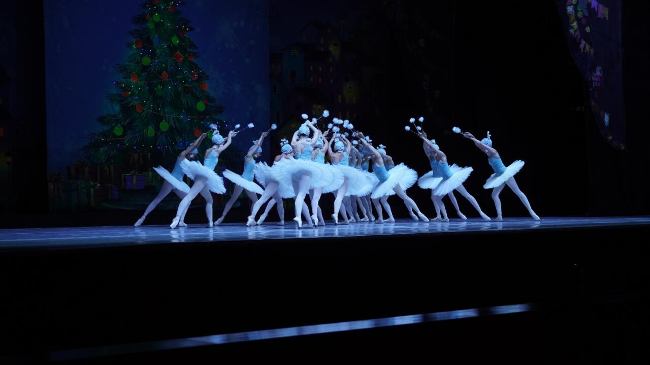 Heydər Əliyev Sarayında &ldquo;Şelkun&ccedil;ik&rdquo; baleti tamaşa&ccedil;ılara təqdim edilib  FOTO