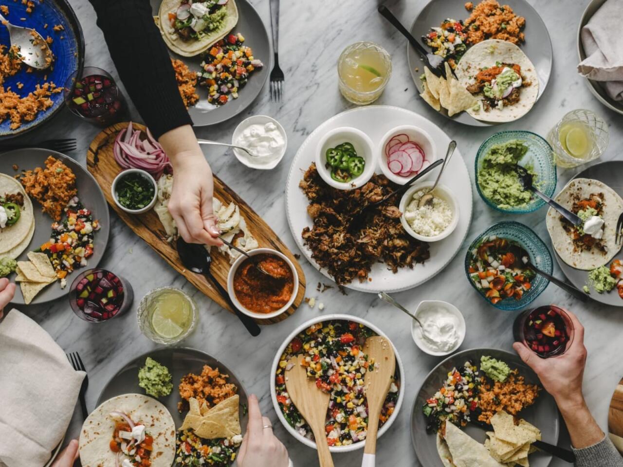 Saat 18:00dan sonra yemək ziyandır?  Açıqlama