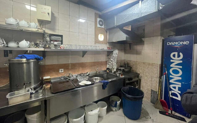 &ldquo;Express Lounge&rdquo; m&uuml;ştərilərə vaxtı bitmiş məhsullar verirmiş 