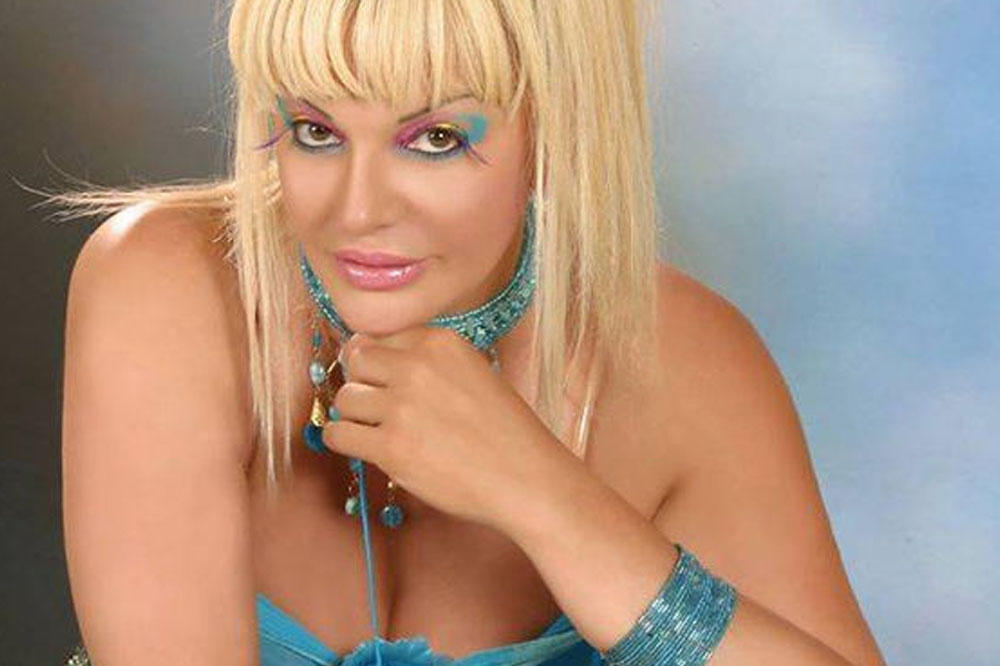 "Oğlumun İspaniyada 300 minlik evi VAR"