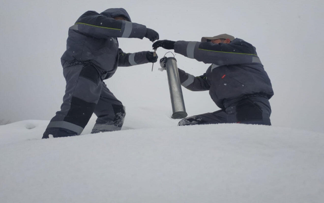 Lerikdə qarın h&uuml;nd&uuml;rl&uuml;y&uuml; 1 metrdən &ccedil;oxdur