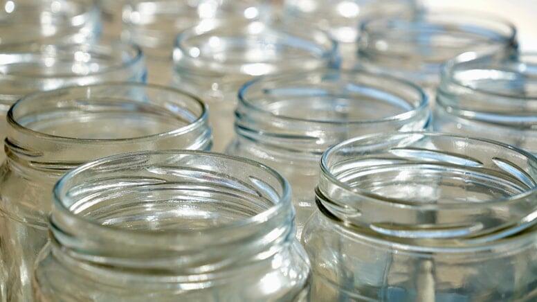 Boş ş&uuml;şə bankaları təcili atın: Sağlamlığınız &uuml;&ccedil;&uuml;n gizli təhl&uuml;kə