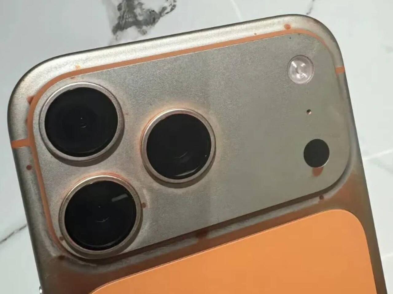 "iPhone 17"nin rəngi 2 aya soldu  FOTOFAKT